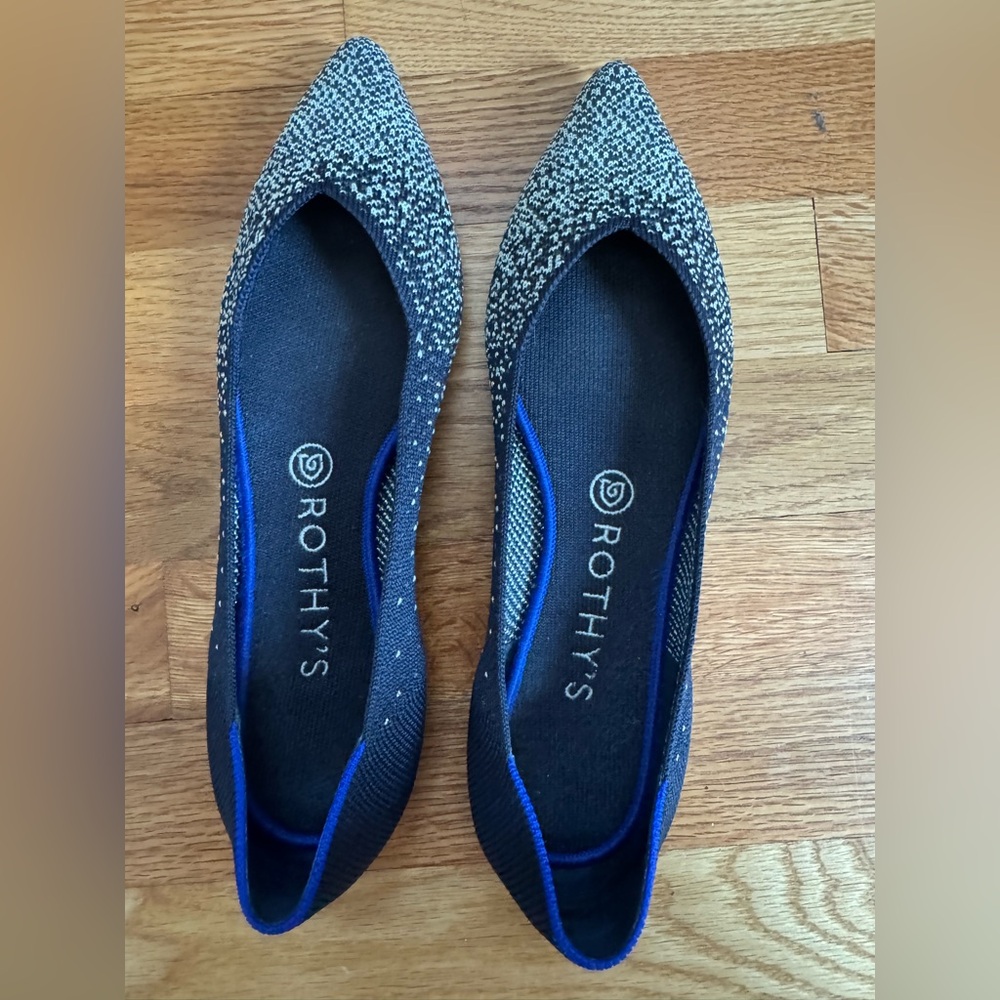 Rothy's smoke metallic point 9